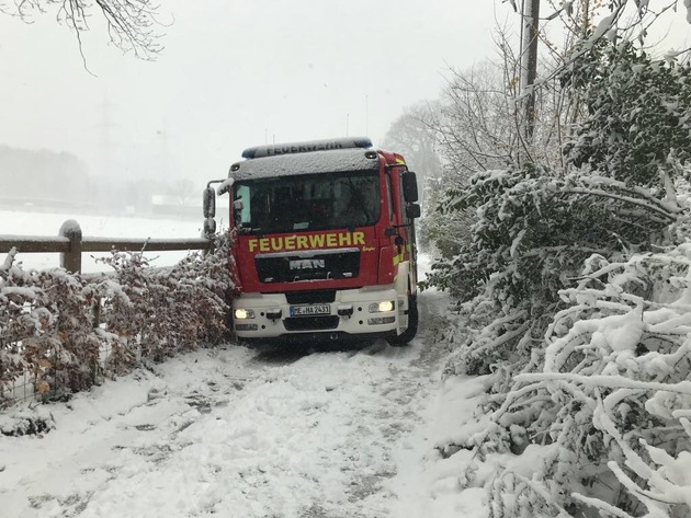 FW-HAAN: Weitere Einsätze durch starke Schneefälle