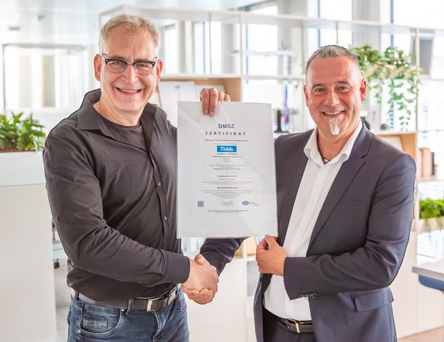 Debeka erhält Auszeichnung für Energiemanagement und baut erneuerbare Energien am Hauptsitz weiter aus