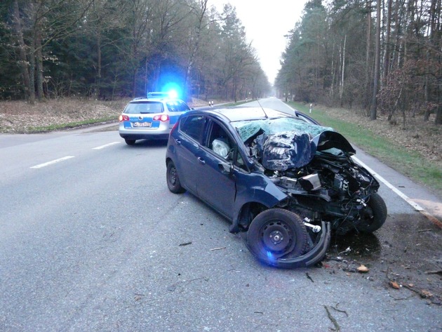 POL-WL: 25 Jähriger stirbt bei Unfall auf der B 3