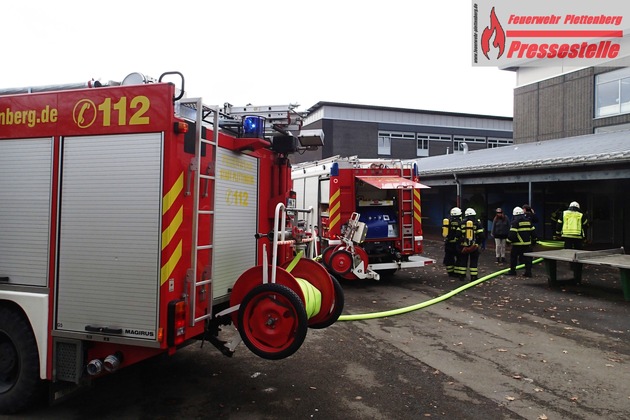 FW-PL: Zahlreiche Einsätze für Plettenberger Feuerwehr