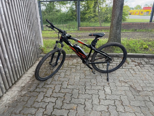 POL-LG: ++ nach Streit zwischen Pärchen: Polizei stellt größere Mengen Bargeld sowie BTM sicher ++ Reifen mit einem Messer zerstochen ++ ... die Polizei ist präsent und kontrolliert ++ ...