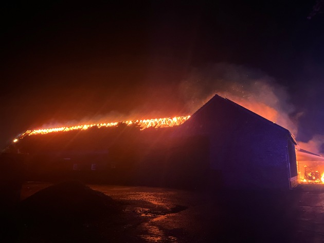 POL-COE: Ascheberg, Forsthövel-Merschstraße/ Brand einer Scheune