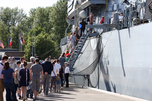 Open Ship und Flottentreffen - Marine erleben auf der Kieler Woche #marinekielerwoche #marineerleben