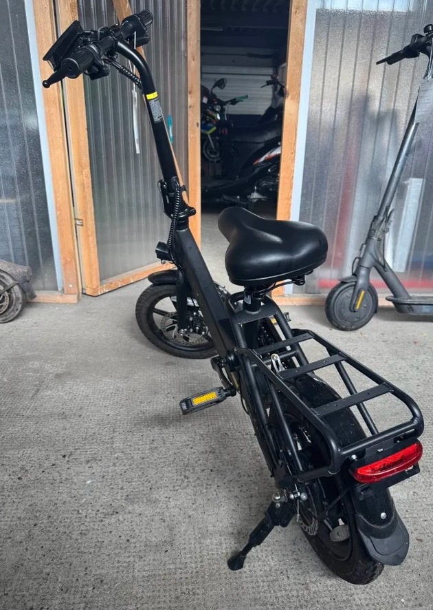 POL-ROW: ++ E-Bike bei Burger King geklaut: Eigentümer gesucht! ++ Unfallflucht auf dem Parkplatz der Oste-Med-Klinik ++