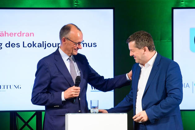 Bundeskanzler Merz bei Townhall in Salzwedel: "Lokalzeitungen sind und bleiben wichtig."