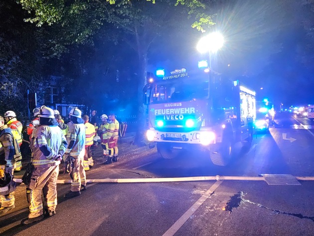 FW-KLE: Nächtlicher Brand in Seniorenheim