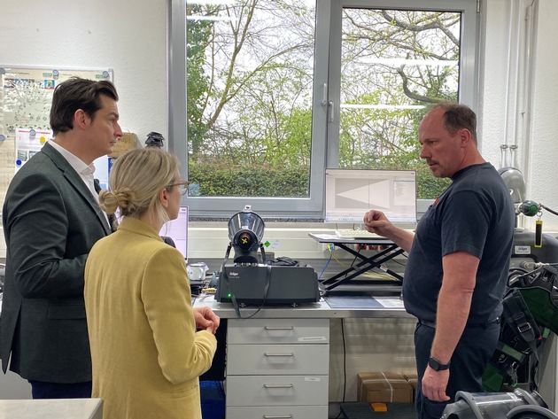 FW-GL: Interkommunale Zusammenarbeit der Feuerwehren Bergisch Gladbach und Odenthal vereinbart