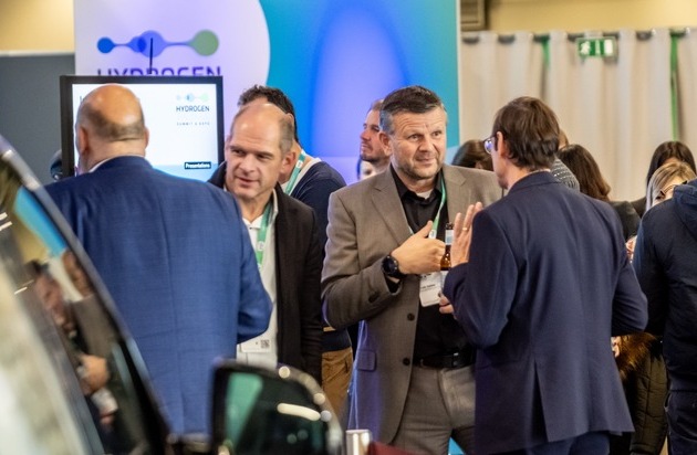 HYDROGEN DIALOGUE goes The smarter E Europe