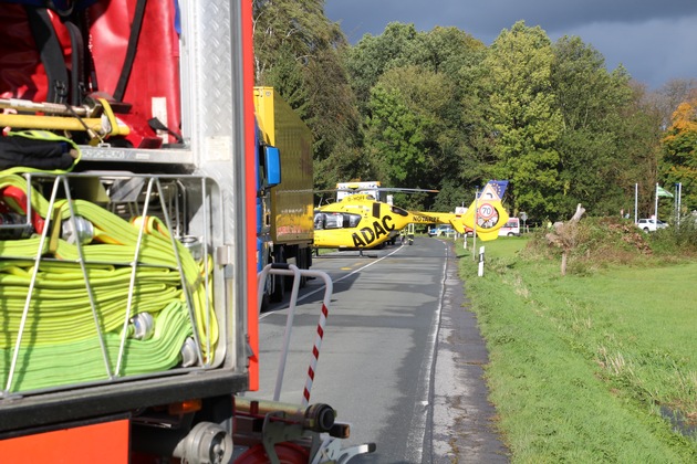 FW Menden: Schwerer Verkehrsunfall in Menden-Halingen