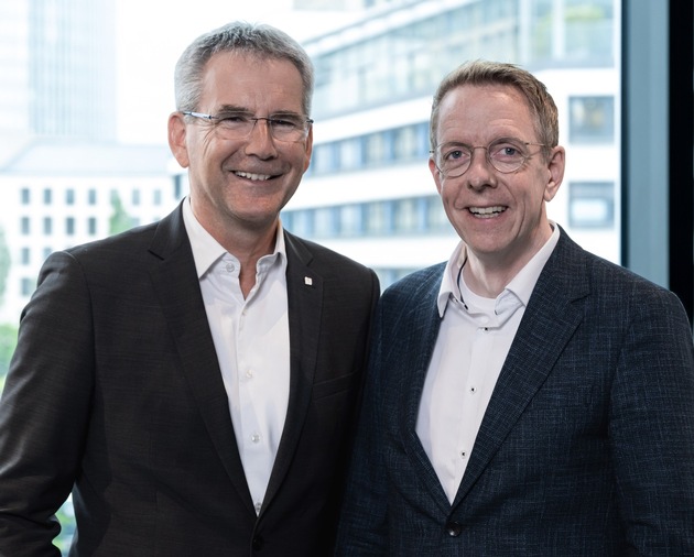 PRESSEMITTEILUNG // N&Uuml;RNBERGER Versicherung ist Teil der Vienna Insurance Group