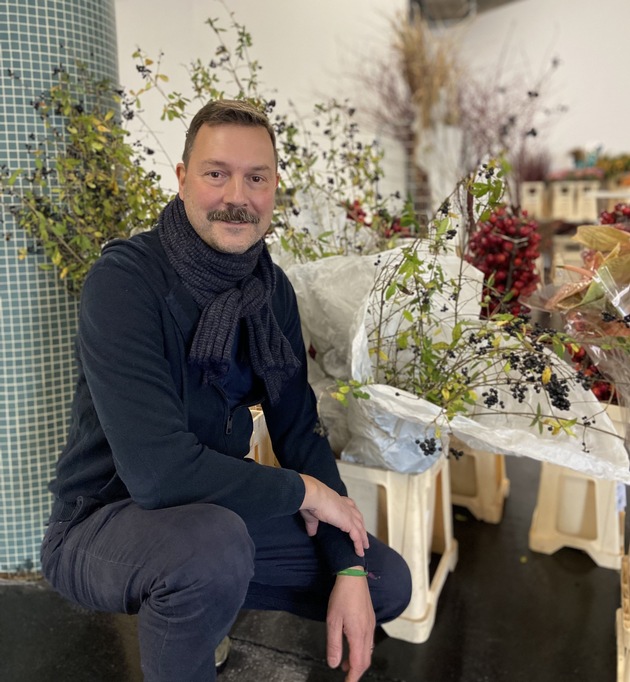 Triumph für Deutschland: Nicolaus Peters aus Berlin gewinnt die Weltmeisterschaft der Floristen in Manchester