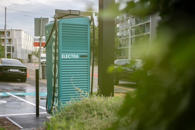 Installazione di stazioni di ricarica rapida nei parcheggi degli hotel in Svizzera grazie alla collaborazione strategica tra Electra e AccorInvest