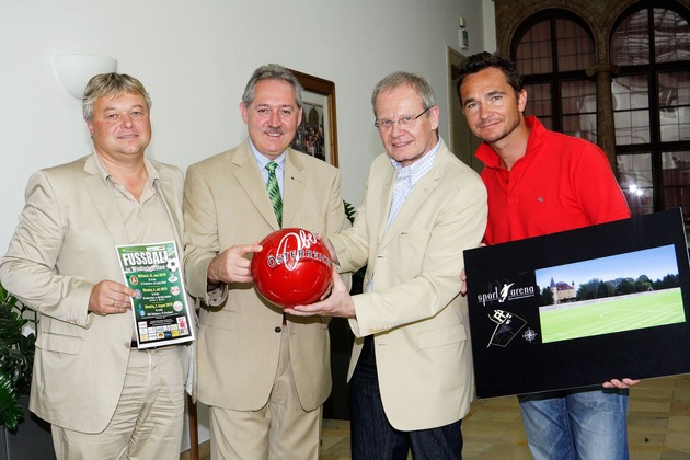 Fußball spielt Doppelpass mit Tourismus