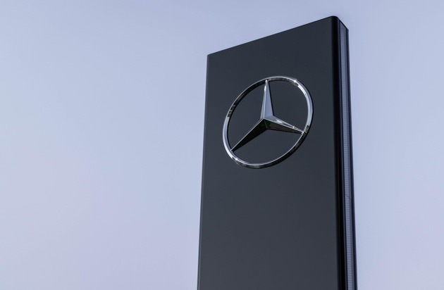 KRAUS GHENDLER RUVINSKIJ Anwaltskanzlei: Das OLG Köln erhöht den Druck auf Daimler im Abgasskandal / Gutachten soll Klarheit zum Thermofenster bringen