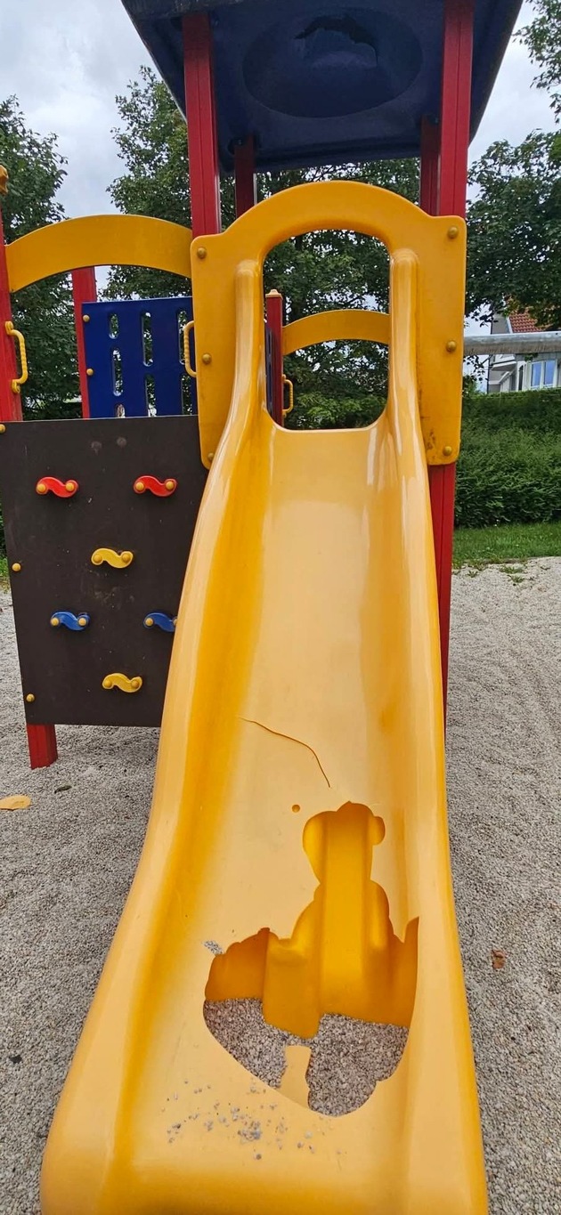 POL-PDWIL: Sachbeschädigung auf Kinderspielplatz in Gerolstein
