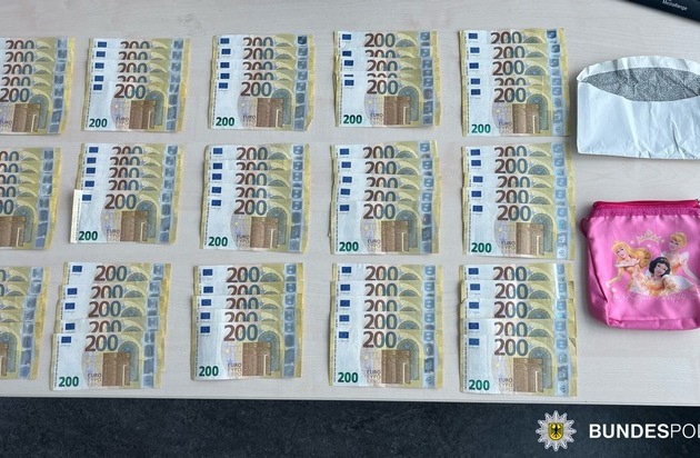 Bundespolizeidirektion München: 15.000 Euro im ICE gefunden / Eigentümerin meldete sich bei Bundespolizei