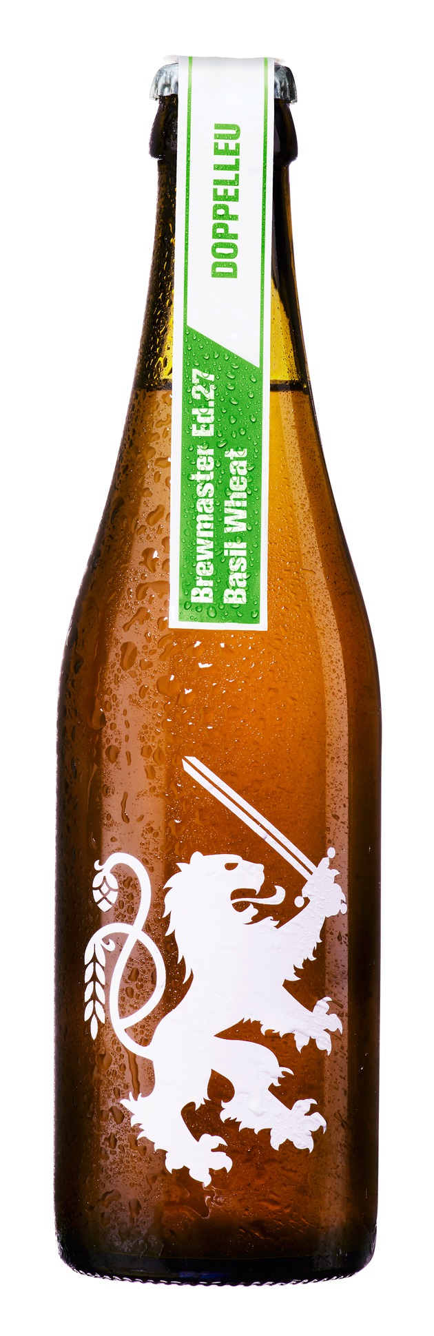 Toute la fraîcheur du printemps en bouteille: la Doppelleu Brewmaster Limited Ed. 27 Basil Wheat avec du basilic fraîchement récolté.