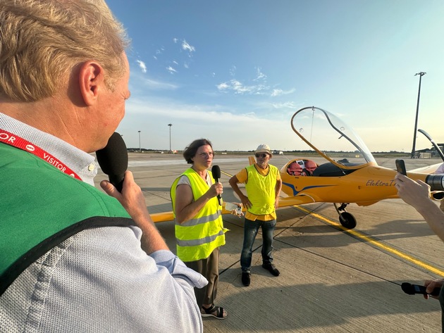 Erstmals startet Elektro-Flugzeug ab Bremen Airport