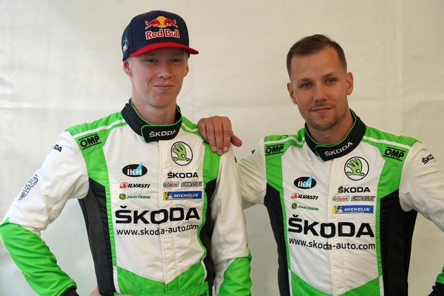 Neste Rallye Finnland: SKODA Werksfahrer Kalle Rovanperä peilt Heimsieg in der WRC 2 Pro an (FOTO)