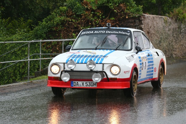 SKODA beim Eifel Rallye Festival mit raren Gruppe-B-Boliden und weiteren heißen Rallye-Klassikern (FOTO)