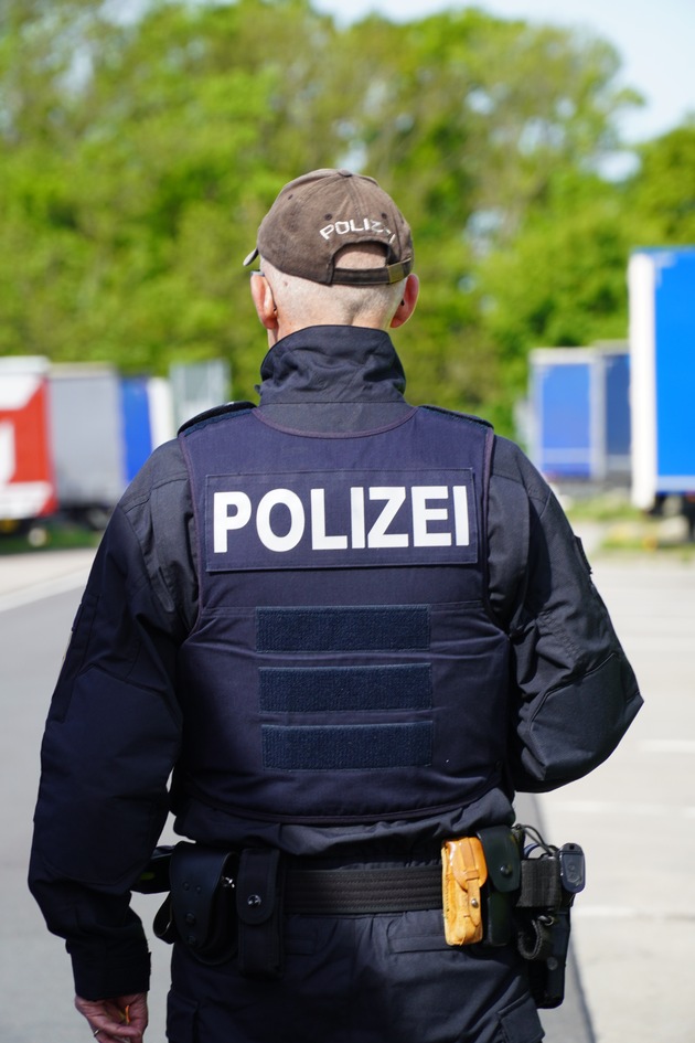 LPD-EF: Gravierende Mängel bei Schwergewichten festgestellt