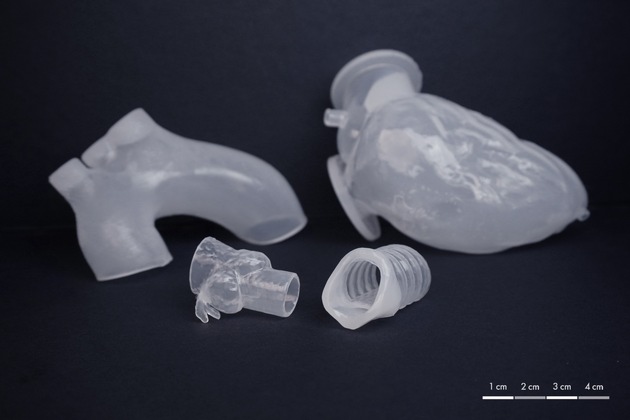 SAM revolutioniert den 3D-Druck für maßgeschneiderte Medizin-Produkte
