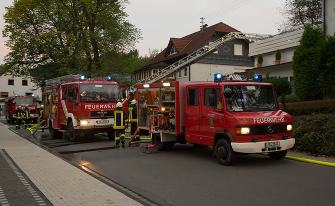 FW-OE: Wohnungsbrand in Lennestadt-Maumke - Verletzt wurde niemand