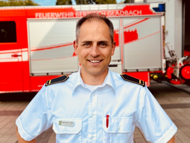 FW-GL: Wechsel in der Leitung der Feuerwehr Bergisch Gladbach: Gerd Haag wurde in den Ruhestand versetzt, Benjamin Severin-von Polheim tritt Nachfolge an