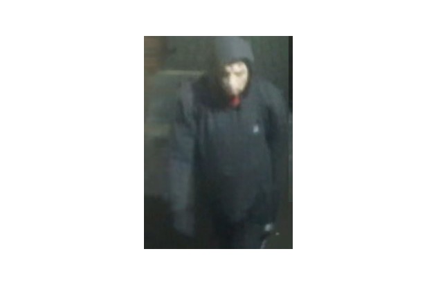 POL-EL: Nordhorn - Polizei veröffentlicht Bilder eines mutmaßlichen Einbrechers