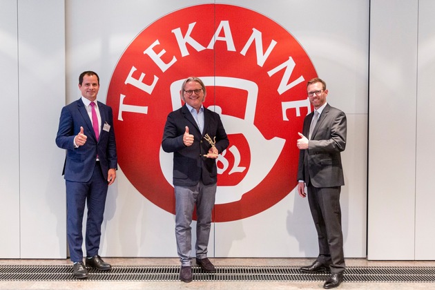 Pressemitteilung: TEEKANNE mit Axia Best Managed Companies Award ausgezeichnet