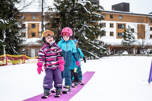 Kleines Skigebiet, grossartiges Konzept: Kostenlose Kinderskikurse im Allgäuer Sonnenalp Resort