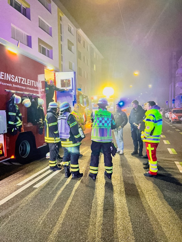 FW Pforzheim: Brand in einer Lackiererei