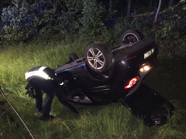 FW-GE: Verkehrsunfall auf der BAB A2 9.5.15 22:17Uhr