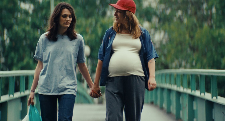 Die QUEER-Reihe in der ARD: rbb, BR, MDR und WDR pr&auml;sentieren ab 18. Juni 2026 gro&szlig;es Kino / 16 Filme - zw&ouml;lf deutsche Erstausstrahlungen - eine Doku &uuml;ber queeres Kino