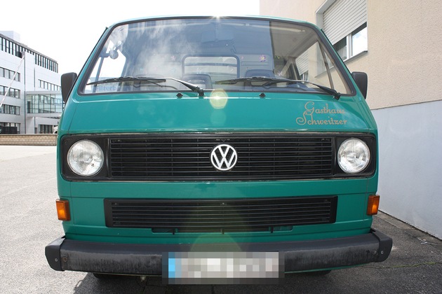 POL-REK: 170620-2: VW Bus von Parkplatz entwendet - Kerpen