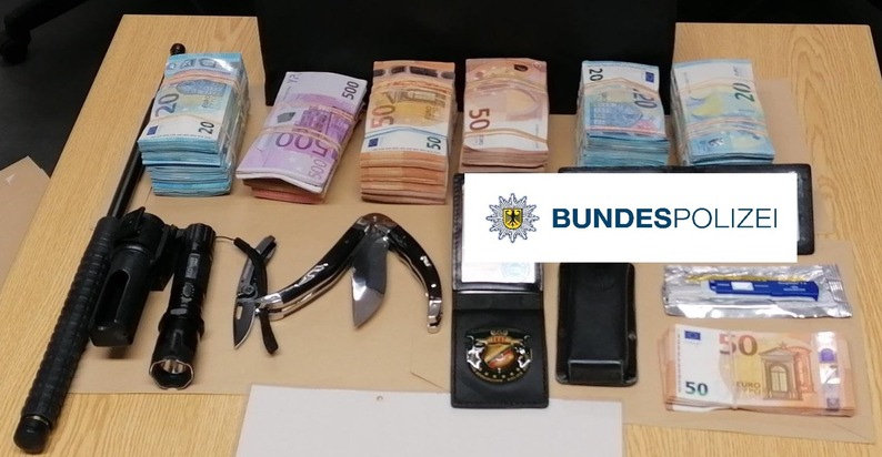 BPOL NRW: Bundespolizei stellt 118.300 EUR Bargeld auf der Autobahn A 61 sicher