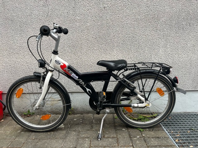 POL-SO: Wem geh&ouml;rt dieses Kinderfahrrad?