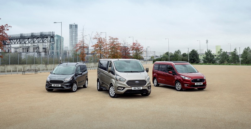 Ford-Werke GmbH: Neue Ford Tourneo-Familie erstmals komplett auf dem Brüsseler Automobilsalon (FOTO)