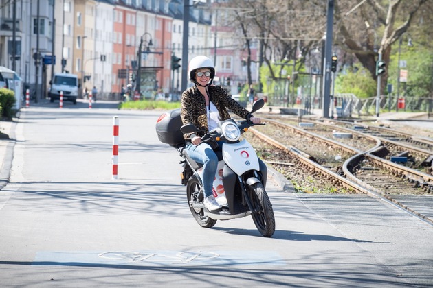 Kölner E-Moped-Sharing „rhingo“ – Pilotprojekt läuft Ende 2021 aus