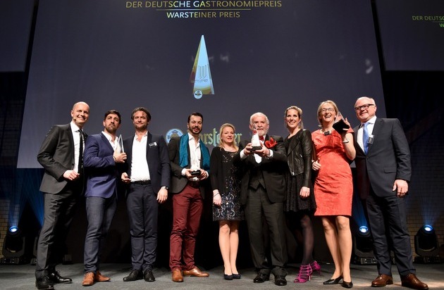 Warsteiner Brauerei: Deutscher Gastronomiepreis 2017 verliehen / Die Gewinner in den Kategorien "Food", "Beverage" und "Music" ausgezeichnet / Jürgen Gosch mit Lifetime Award geehrt