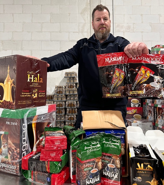 HZA-K: ZOLL: Fast vier Tonnen unversteuerten Kaffee sichergestellt