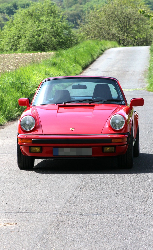POL-E: Essen: Roter Porsche 911 Oldtimer gestohlen - Fotofahndung