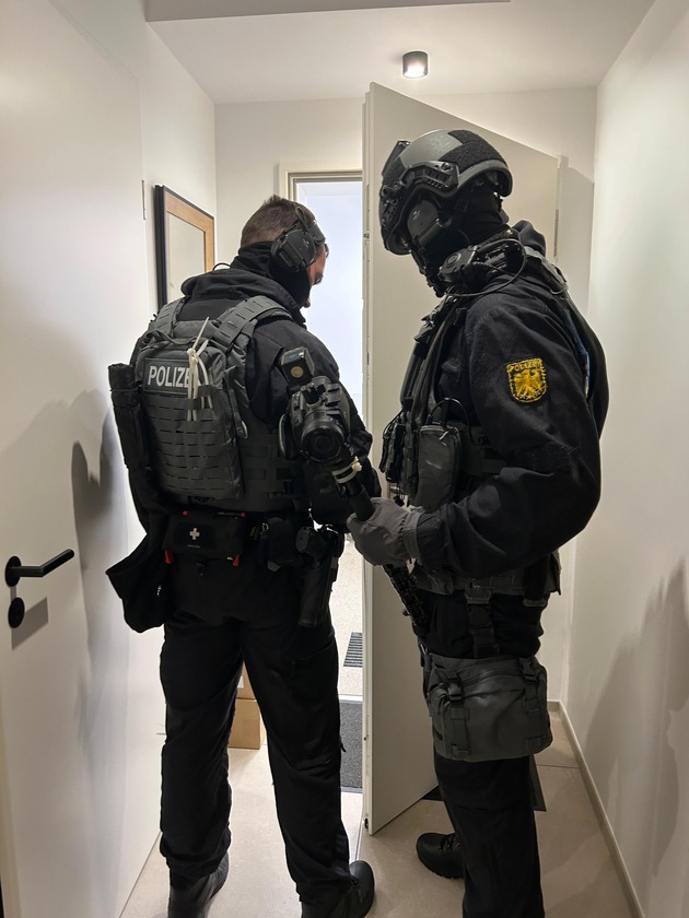 BPOLD FRA: Eheschließungen auf Zypern, gefälschte Dokumente, unklare Lebensgemeinschaften - Bundespolizei und Staatsanwaltschaft Darmstadt gehen gegen die Vermittlung mutmaßlicher Scheinehen vor