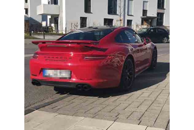 POL-REK: 210927-3: Porsche 911 Carrera gestohlen