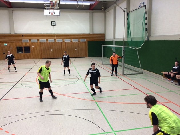 FW-D: Hallenfußballmeisterschaft der Berufsfeuerwehr