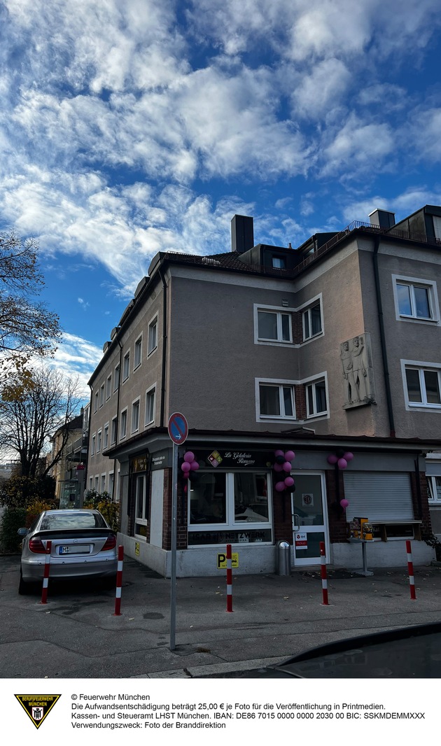 FW-M: Hund auf dem Dach (Milbertshofen)