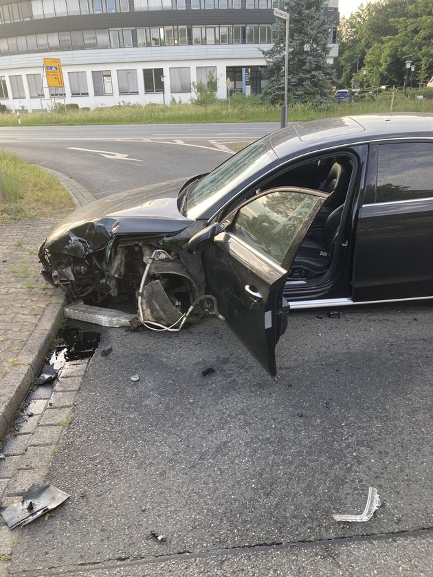 POL-OF: 80.000 Euro Schaden bei zwei Unfallfluchten unter Alkoholeinfluss