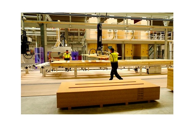 B&amp;O Bau eröffnet Werk für vollautomatische Produktion von Holzwandelementen in Frankfurt/Oder