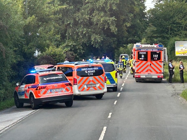 FW-EN: Schwerer Verkehrsunfall, Hattinger Str.