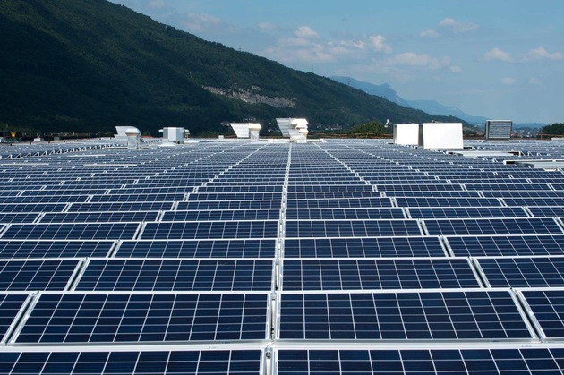 Electrosuisse certifie une nouvelle installation photovoltaïque en lui accordant le «Swiss PV Label» d&#039;après la procédure de certification «SWISS CERTIFIED»